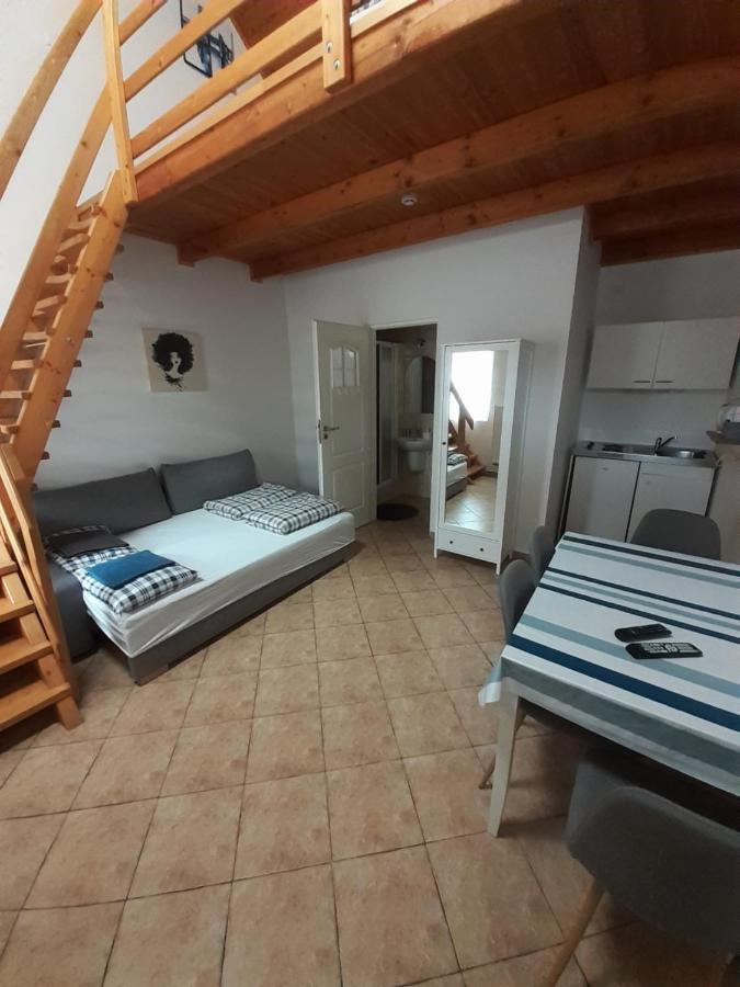 Polonia Apartman Apartment Egerszalok Bagian luar foto