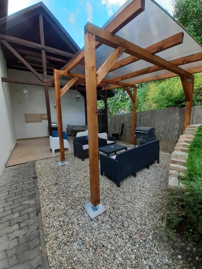 Polonia Apartman Apartment Egerszalok Bagian luar foto